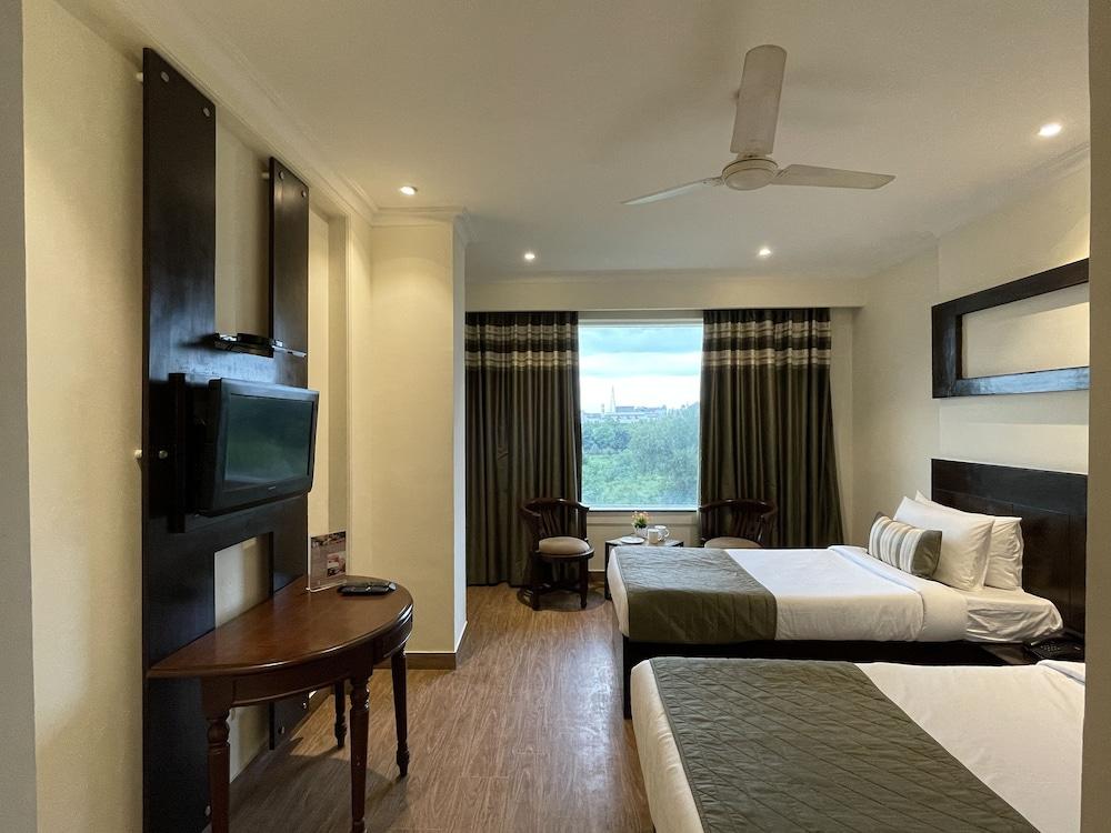 Royale Sarovar Portico Agra Agra  Extérieur photo