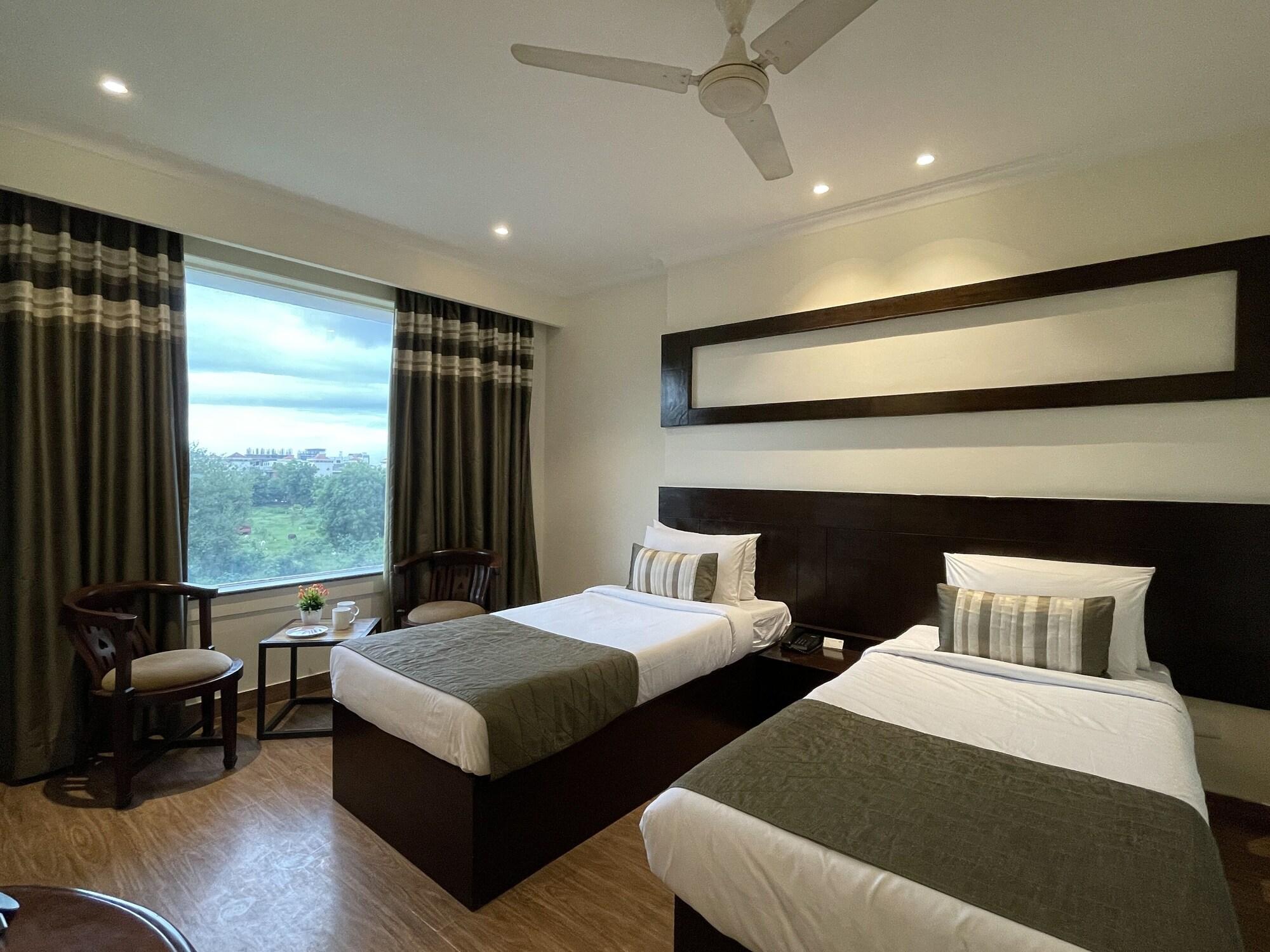 Royale Sarovar Portico Agra Agra  Extérieur photo