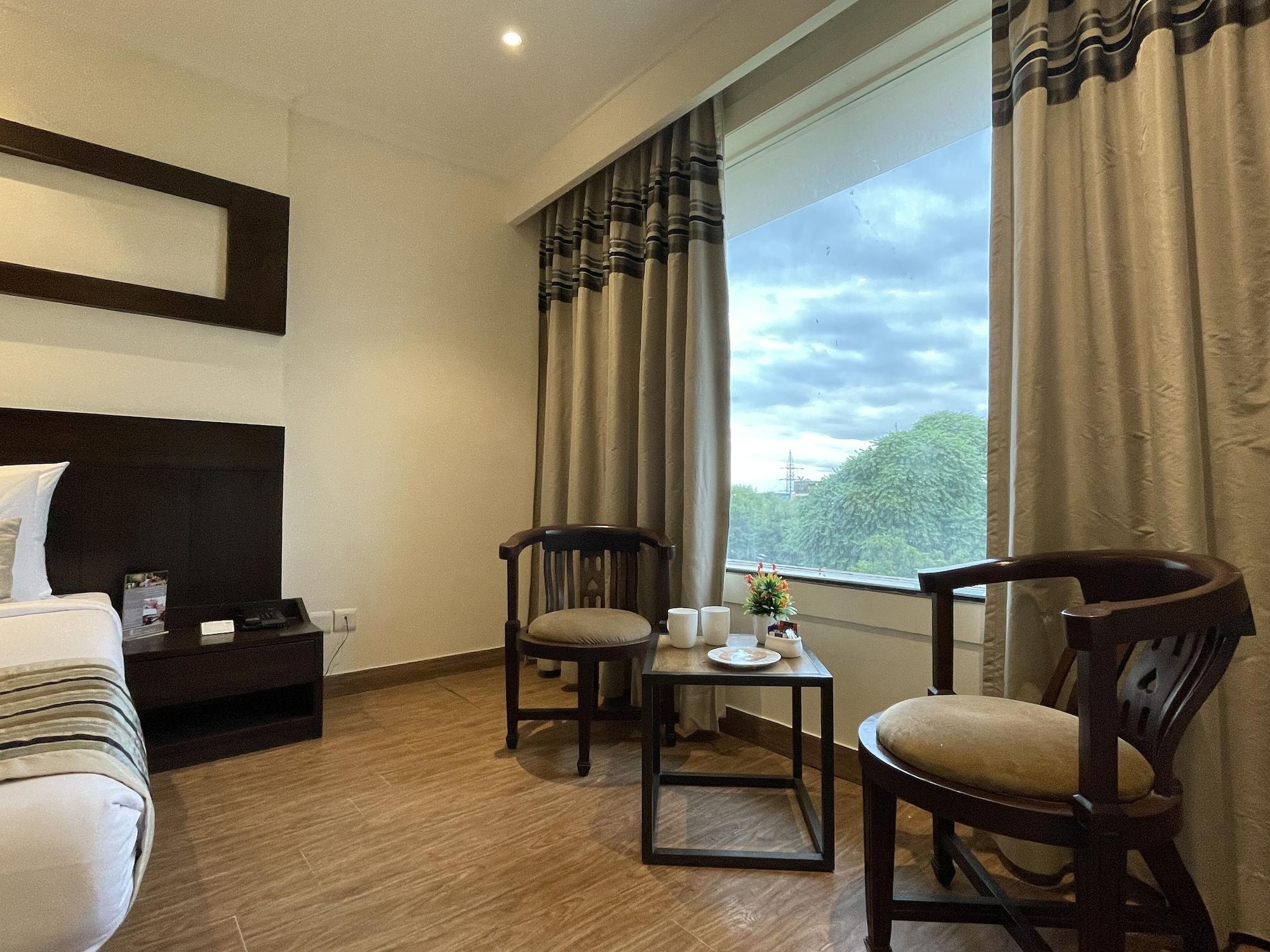 Royale Sarovar Portico Agra Agra  Extérieur photo