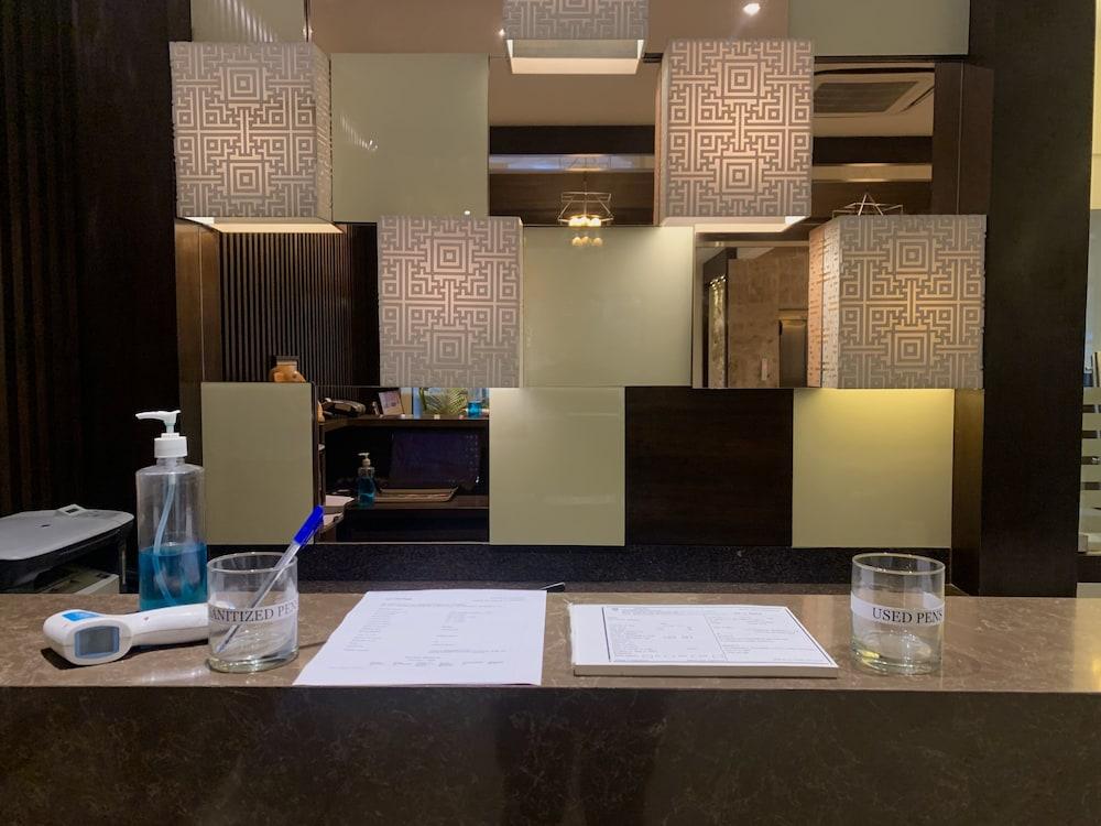 Royale Sarovar Portico Agra Agra  Extérieur photo