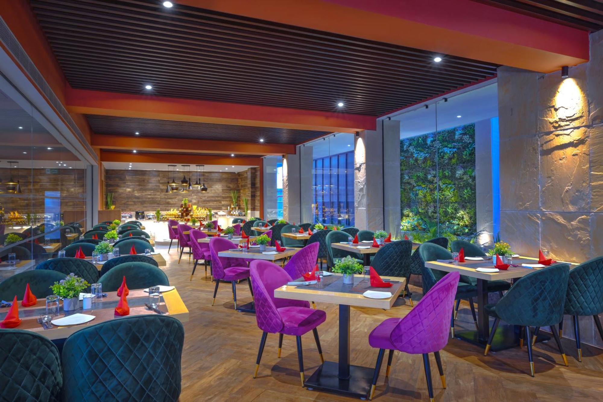 Royale Sarovar Portico Agra Agra  Extérieur photo